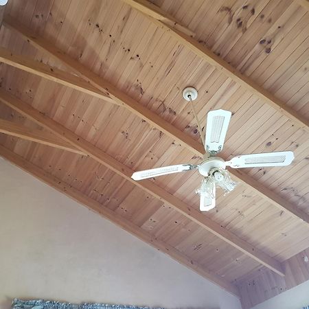 Mapleton Peaceful Provence Bnb Rom bilde